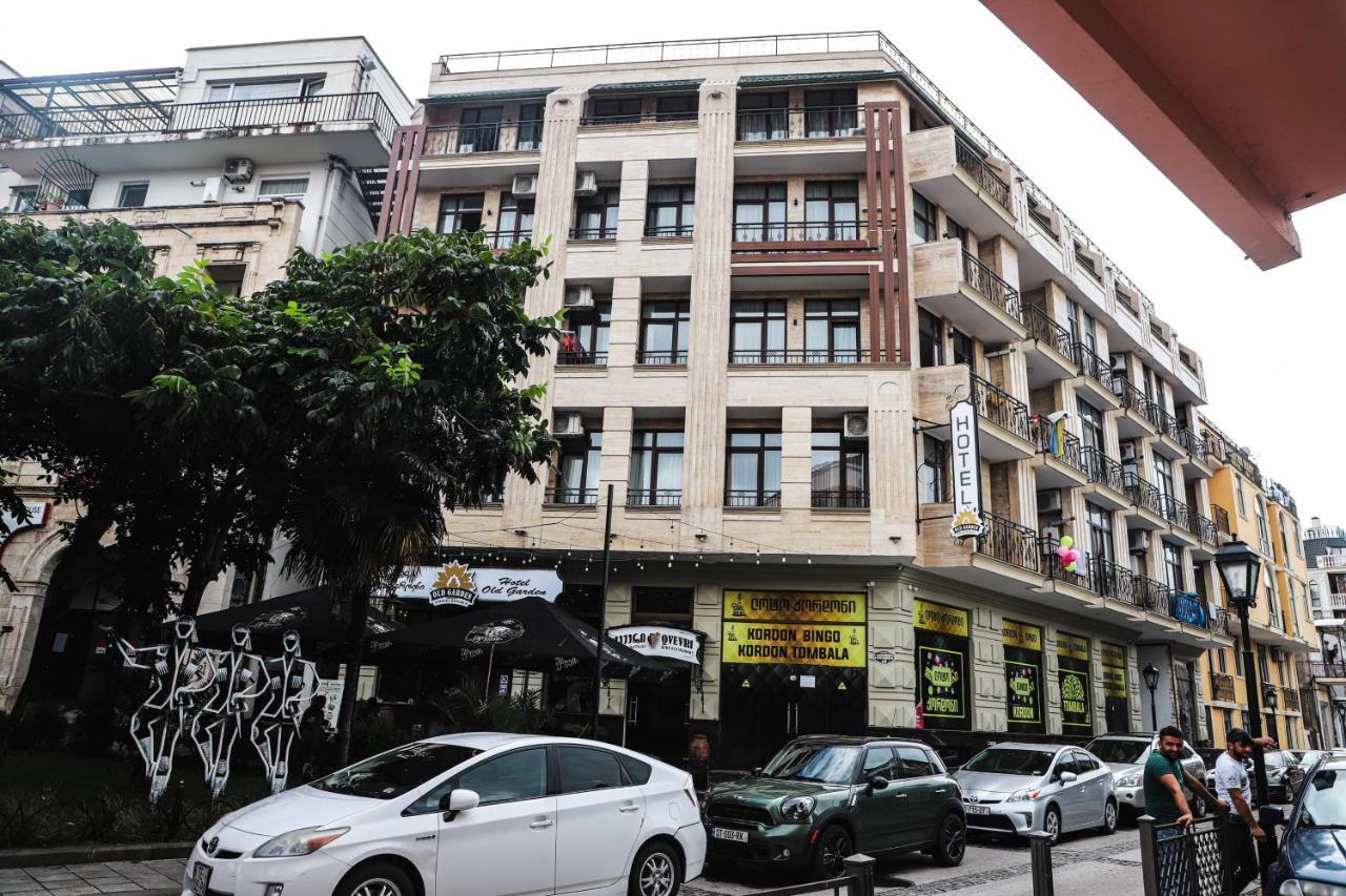 Old Garden Hotel Batumi Exterior photo