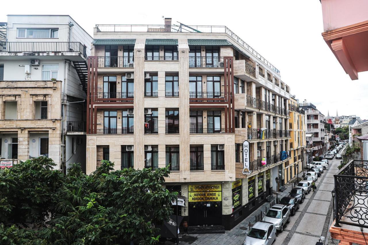 Old Garden Hotel Batumi Exterior photo